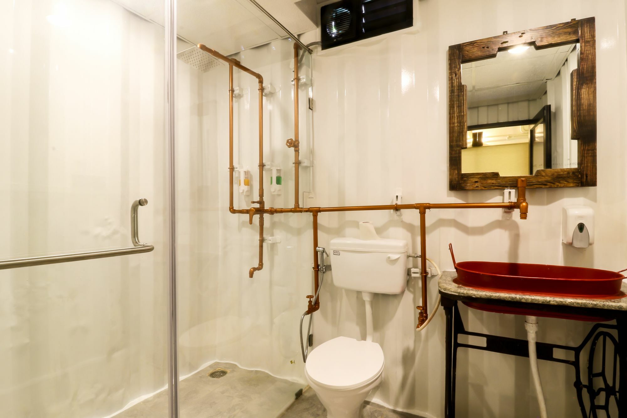 Beach Box Hotel Baga Gosavvy Collection Экстерьер фото
